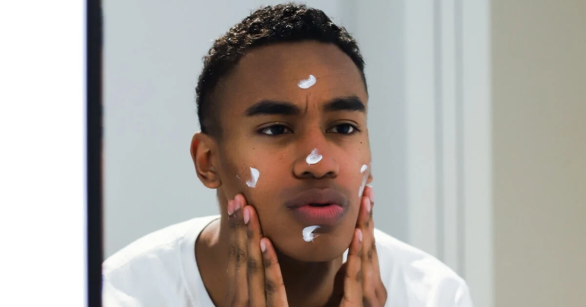 In lekken buik Gezichtsverzorging mannen: hoe verzorg jij het beste je gezicht?